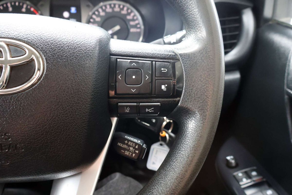 2022 Toyota Hilux SR GUN126R 4X4 image 23