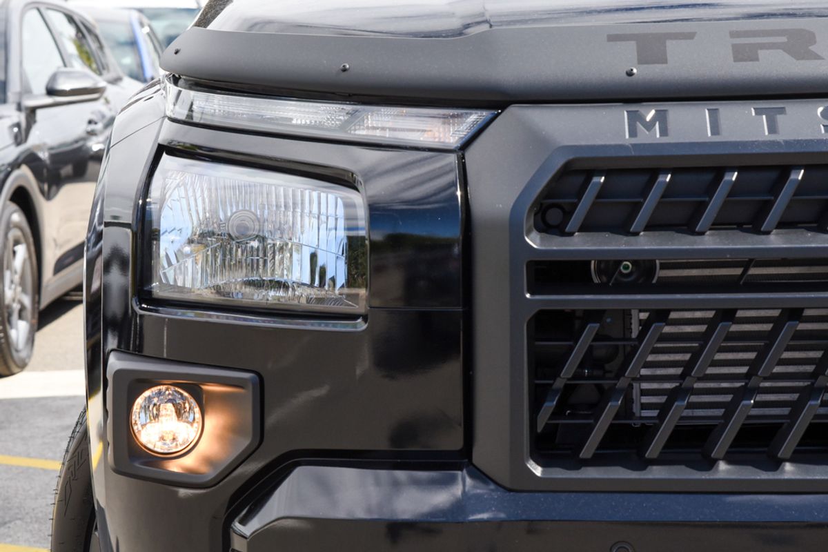 2025 Mitsubishi Triton GLX-R MV