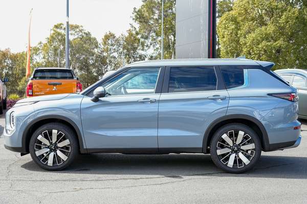 2025 Mitsubishi Outlander Aspire ZM thumb-4