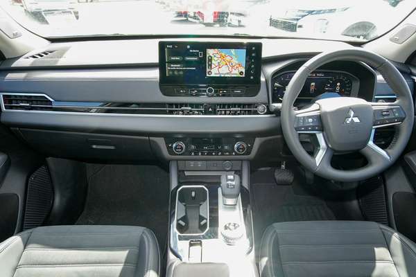 2025 Mitsubishi Outlander Aspire ZM thumb-17
