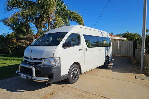 2012 Toyota Hiace Commuter KDH223R ELWB High Roof