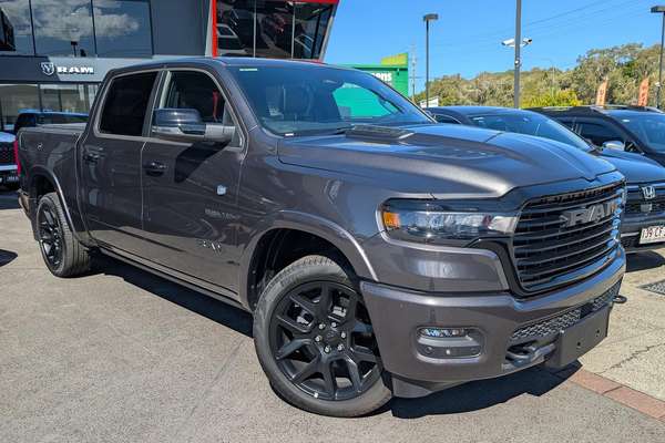 2025 RAM 1500 Laramie Sport Hurricane SO RamBox DT 4X4 SWB
