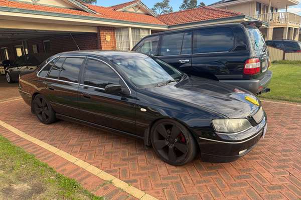 2004 Ford Fairlane G220 BA