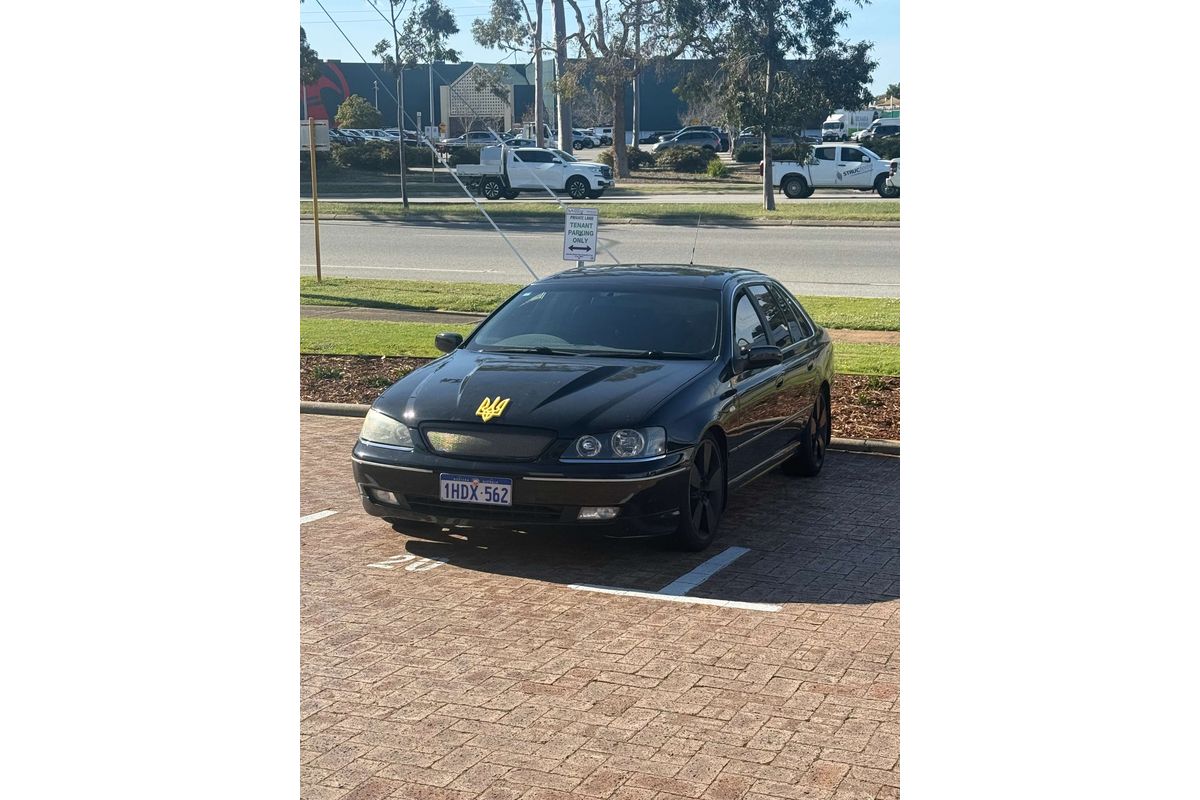 2004 Ford Fairlane G220 BA