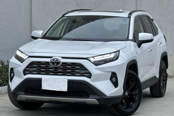 2025 Toyota RAV4 Cruiser AXAH54R