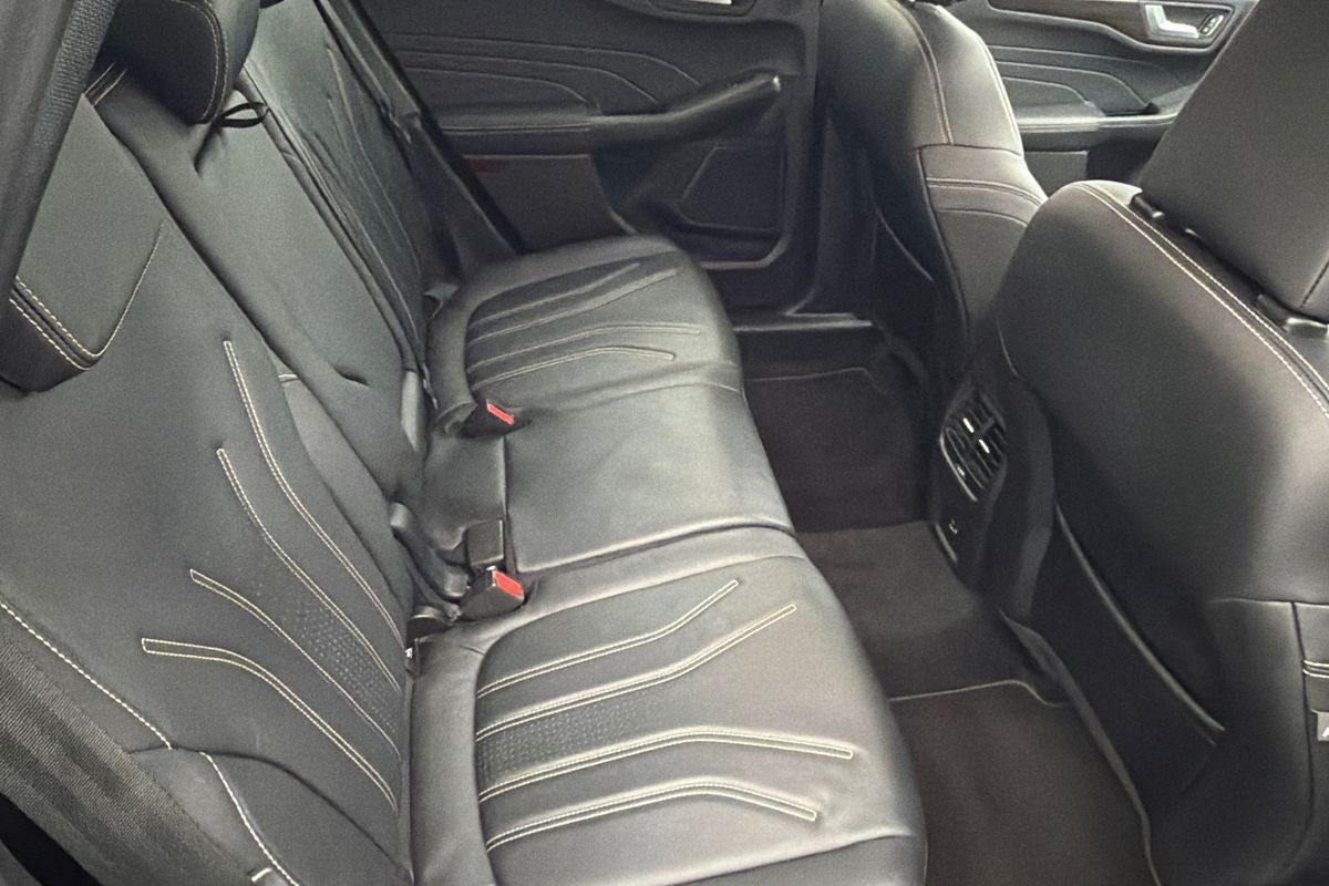 2021 Ford Escape Vignale ZH