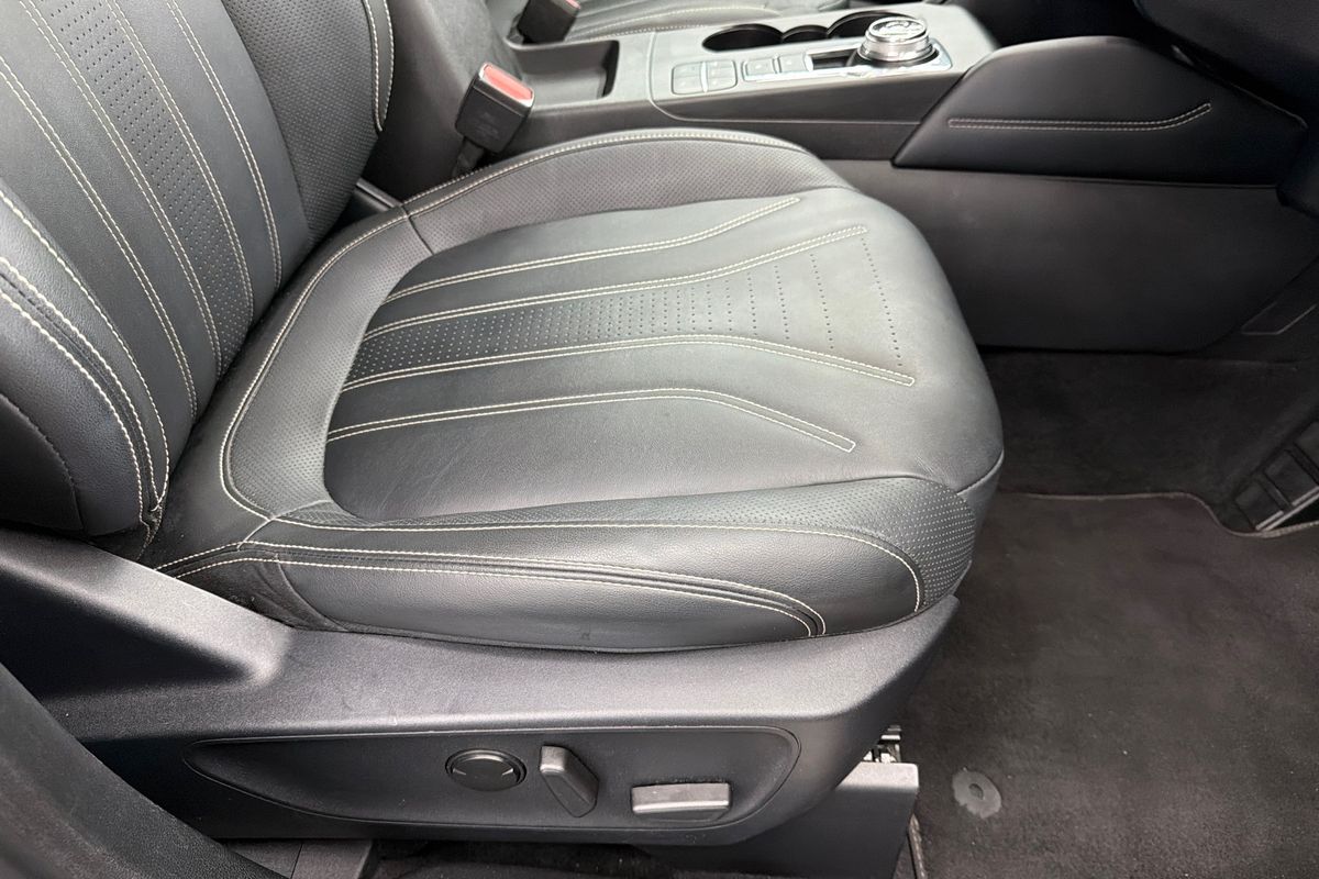2021 Ford Escape Vignale ZH