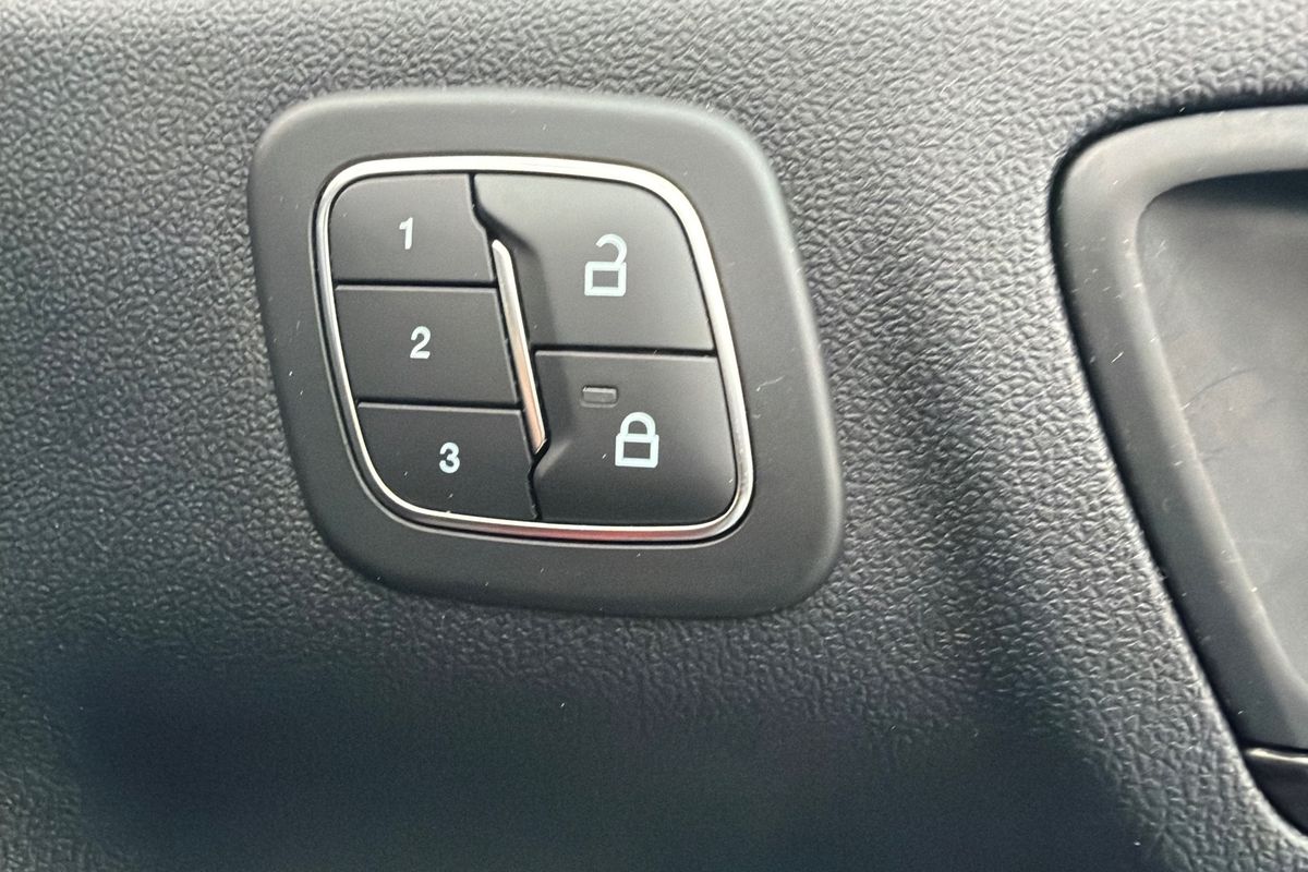 2021 Ford Escape Vignale ZH