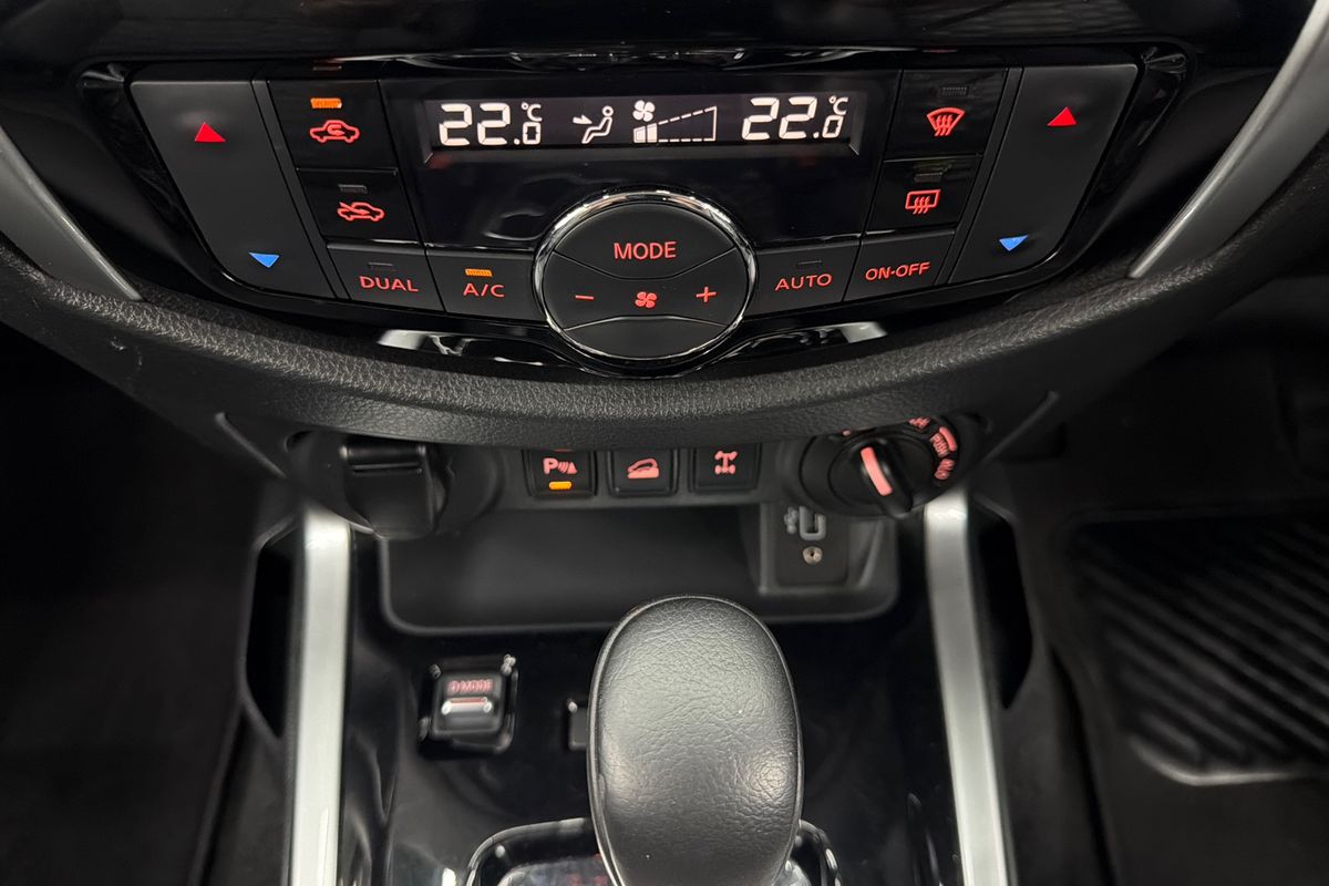 2022 Nissan Navara ST-X D23 4X4