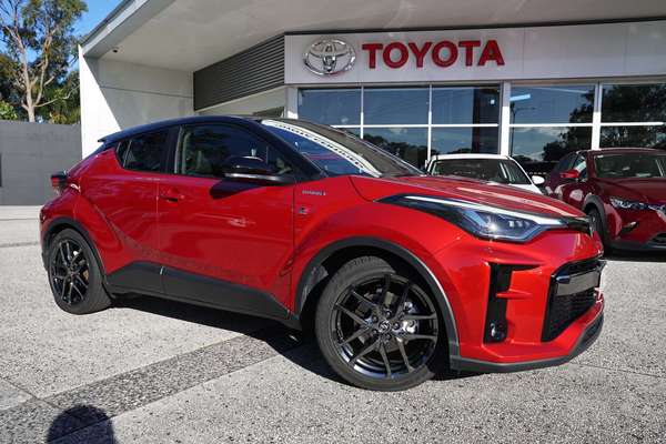 2022 Toyota C-HR GR Sport ZYX10R