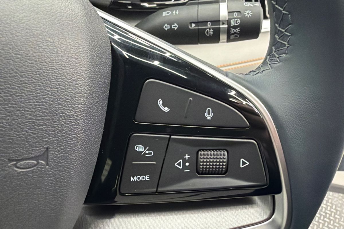 2024 BYD SEALION 6 Premium
