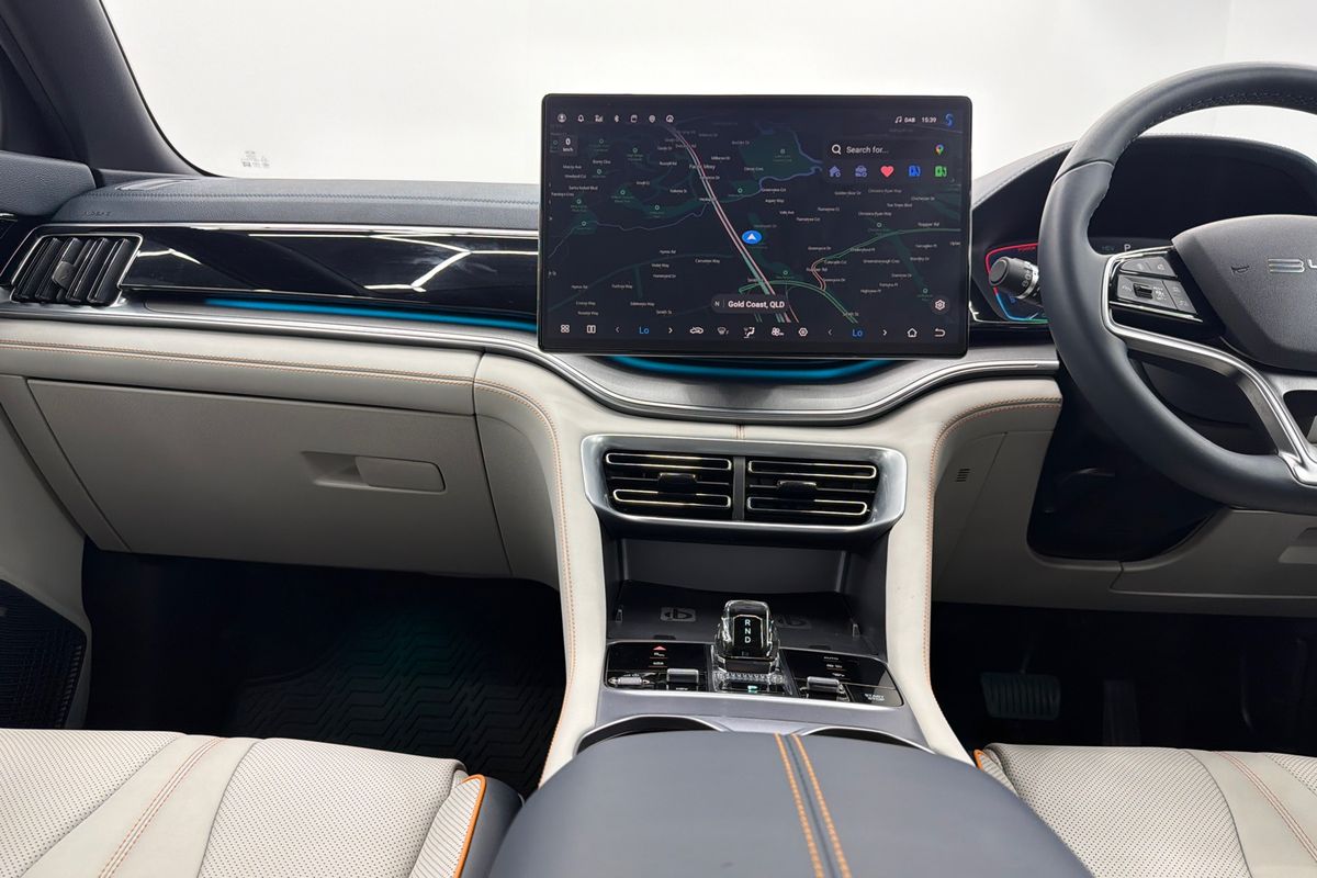 2024 BYD SEALION 6 Premium