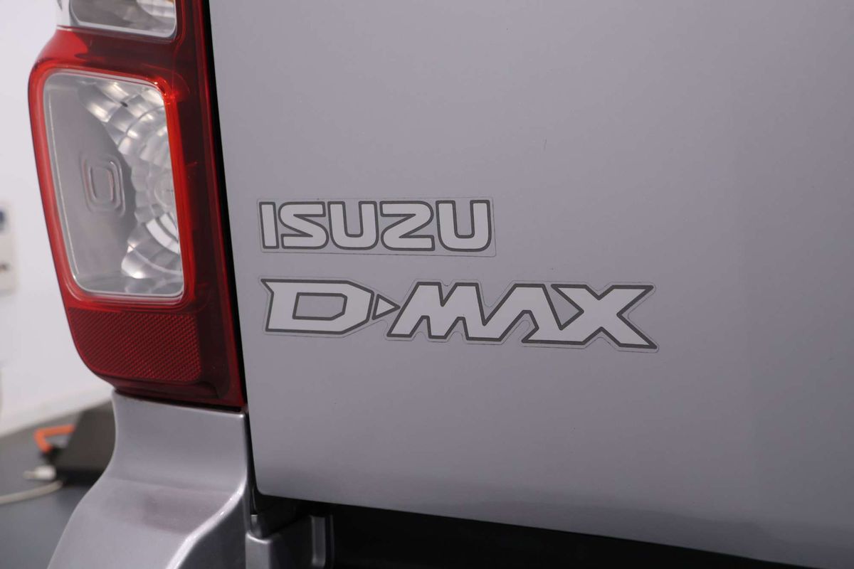 2022 Isuzu D-MAX SX 4X4