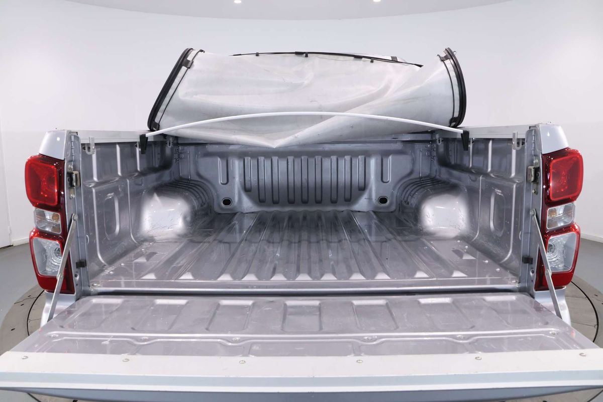 2022 Isuzu D-MAX SX 4X4