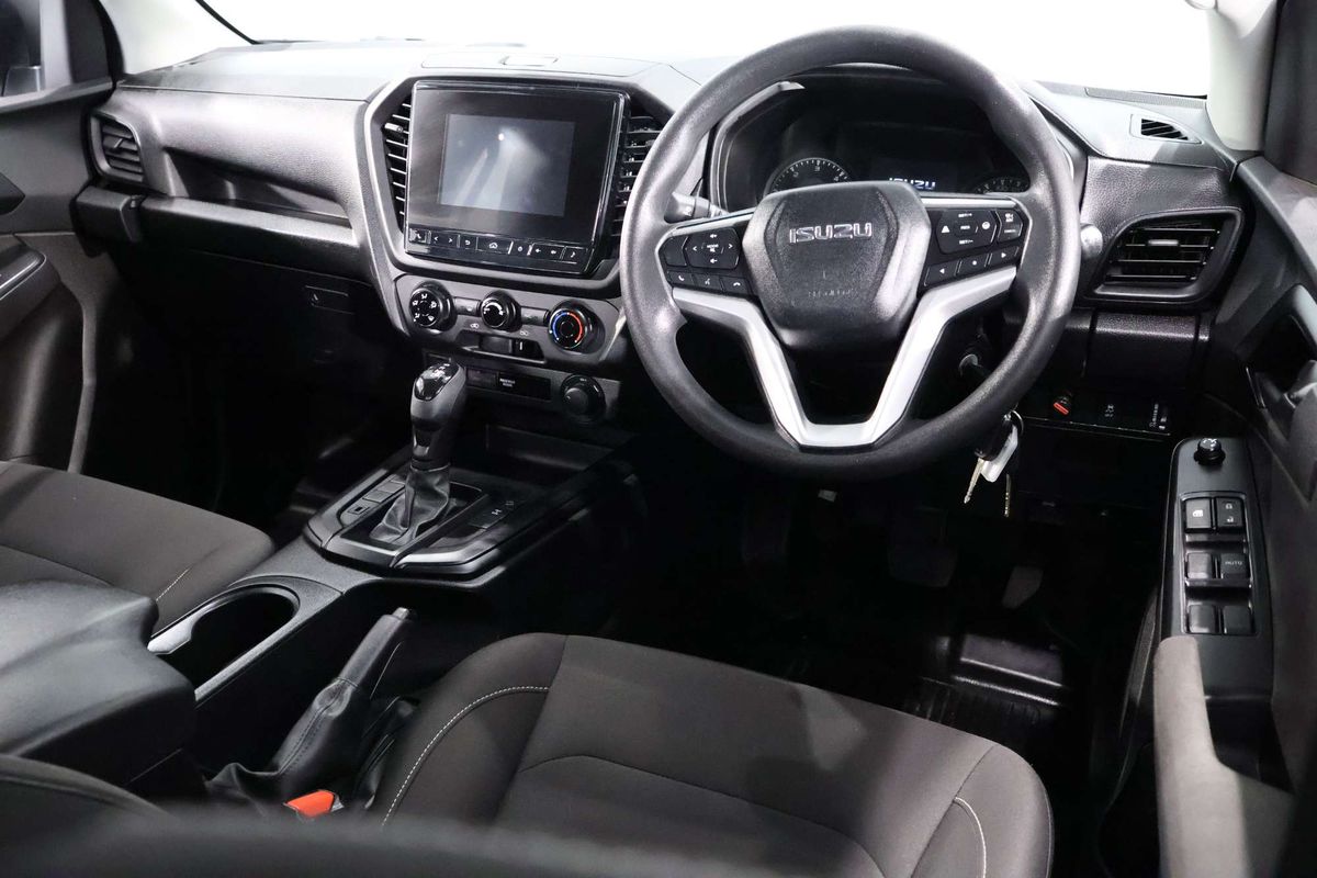 2022 Isuzu D-MAX SX 4X4