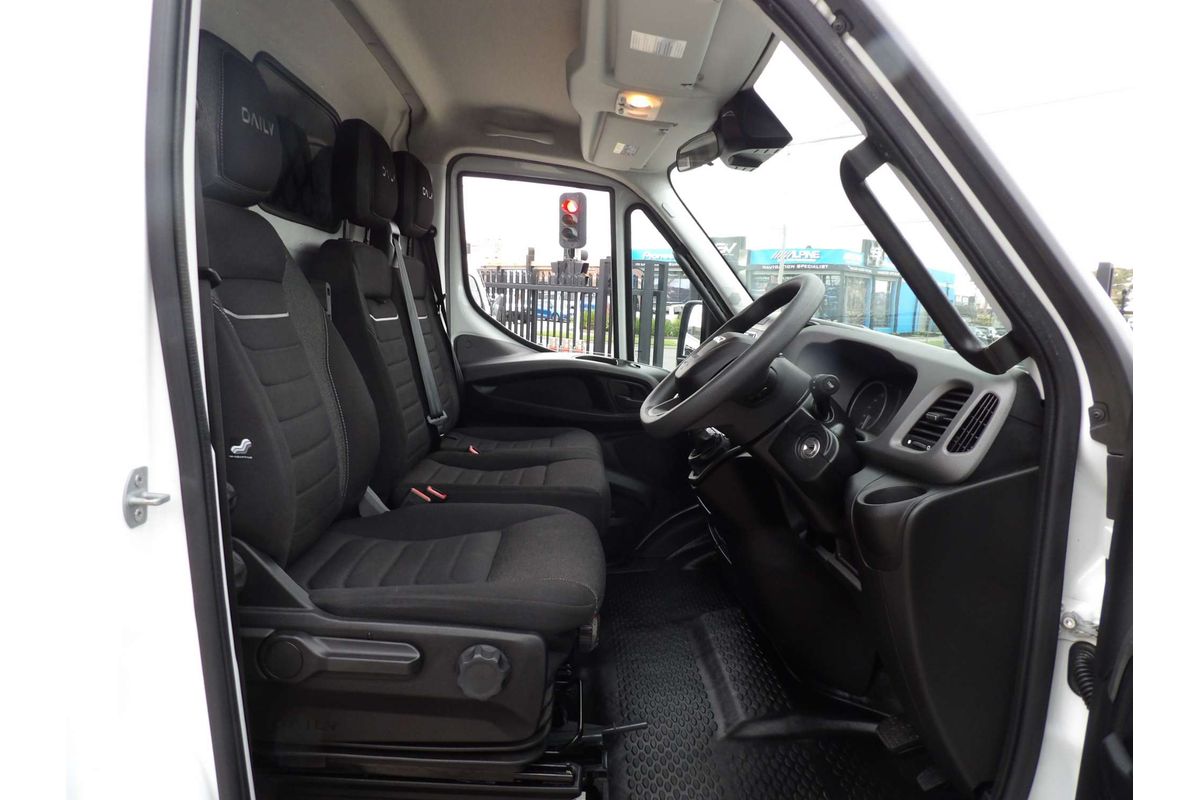 2024 IVECO Daily 50C18V image 13