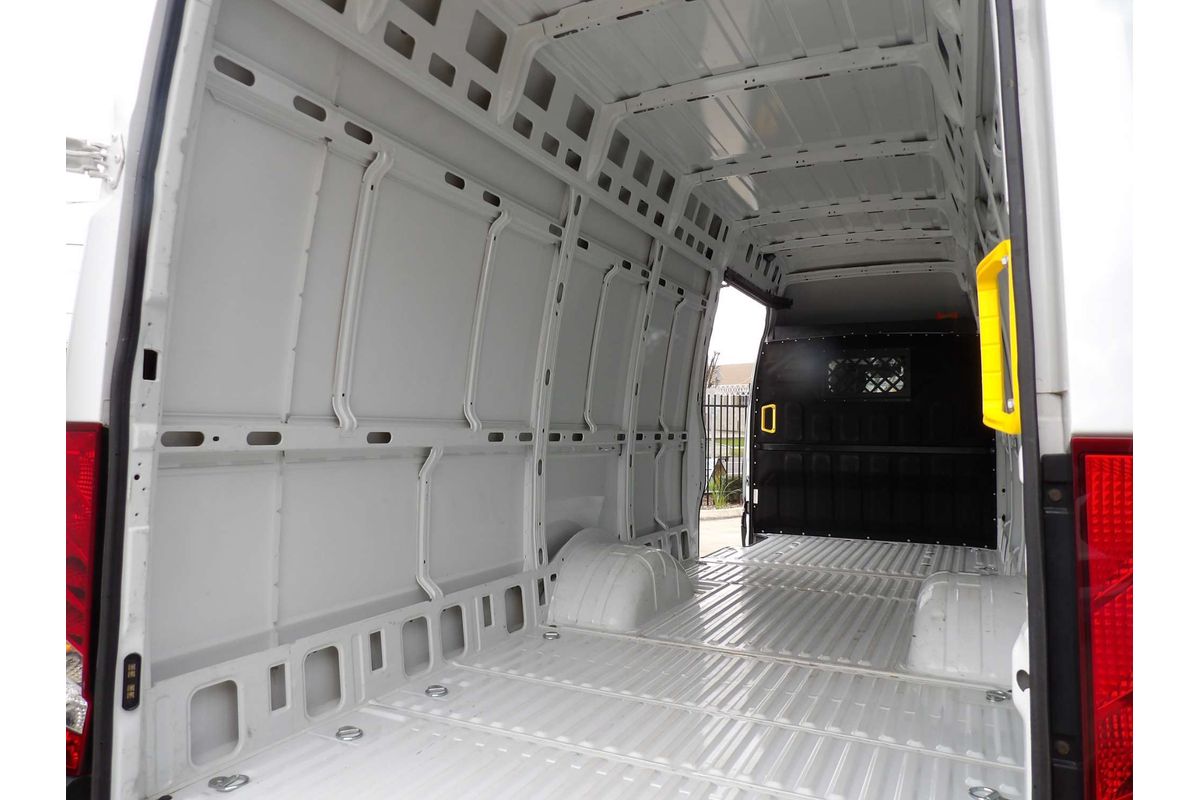2024 IVECO Daily 50C18V image 20