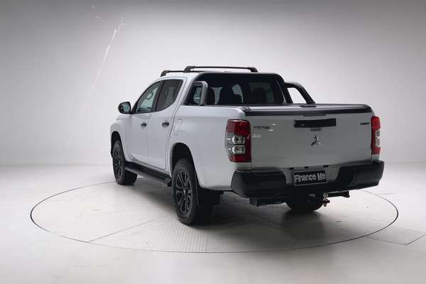 2021 Mitsubishi Triton GSR MR 4X4 thumb-6