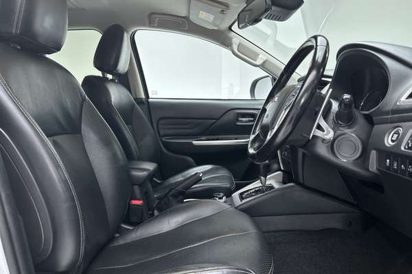 2021 Mitsubishi Triton GSR MR 4X4 thumb-12