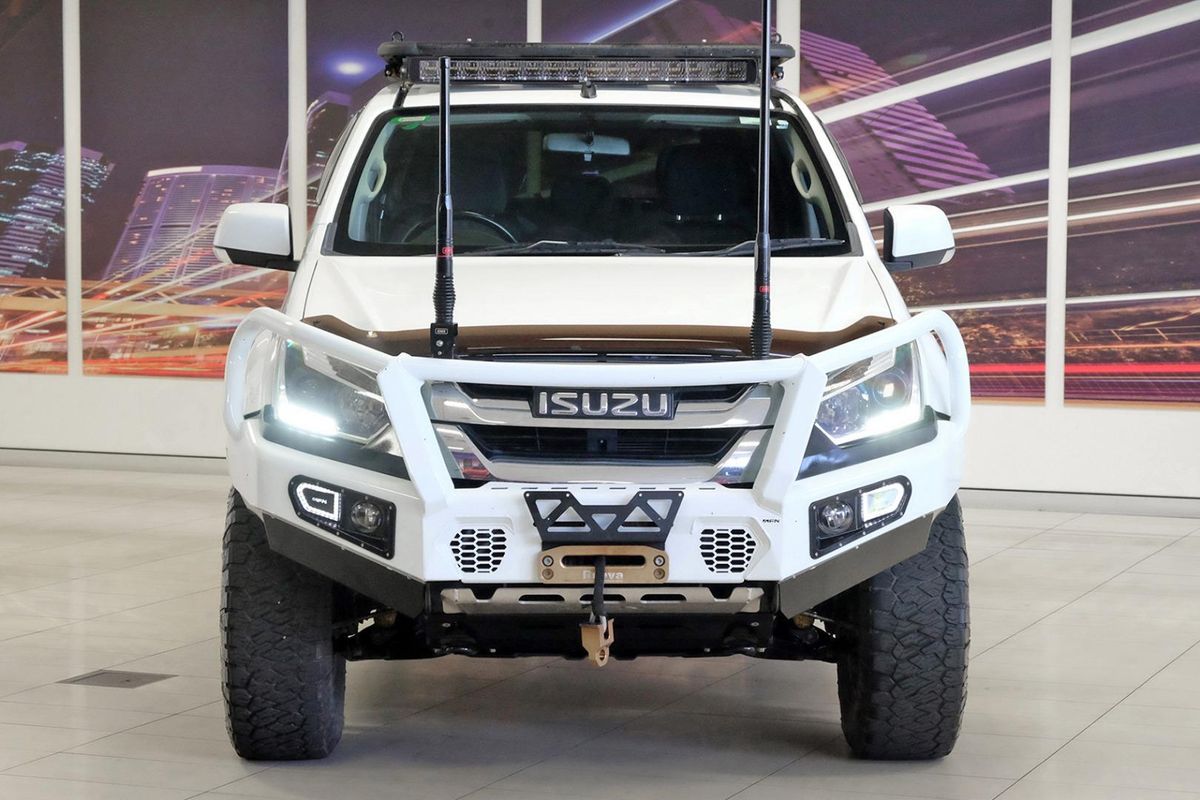 2020 Isuzu D-MAX LS-M 4X4 image 4