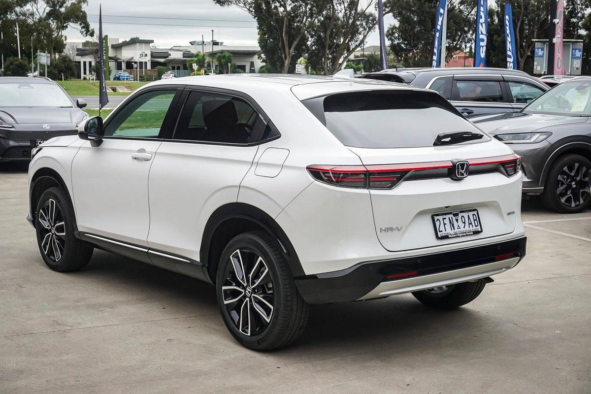 2025 Honda HR-V e:HEV X