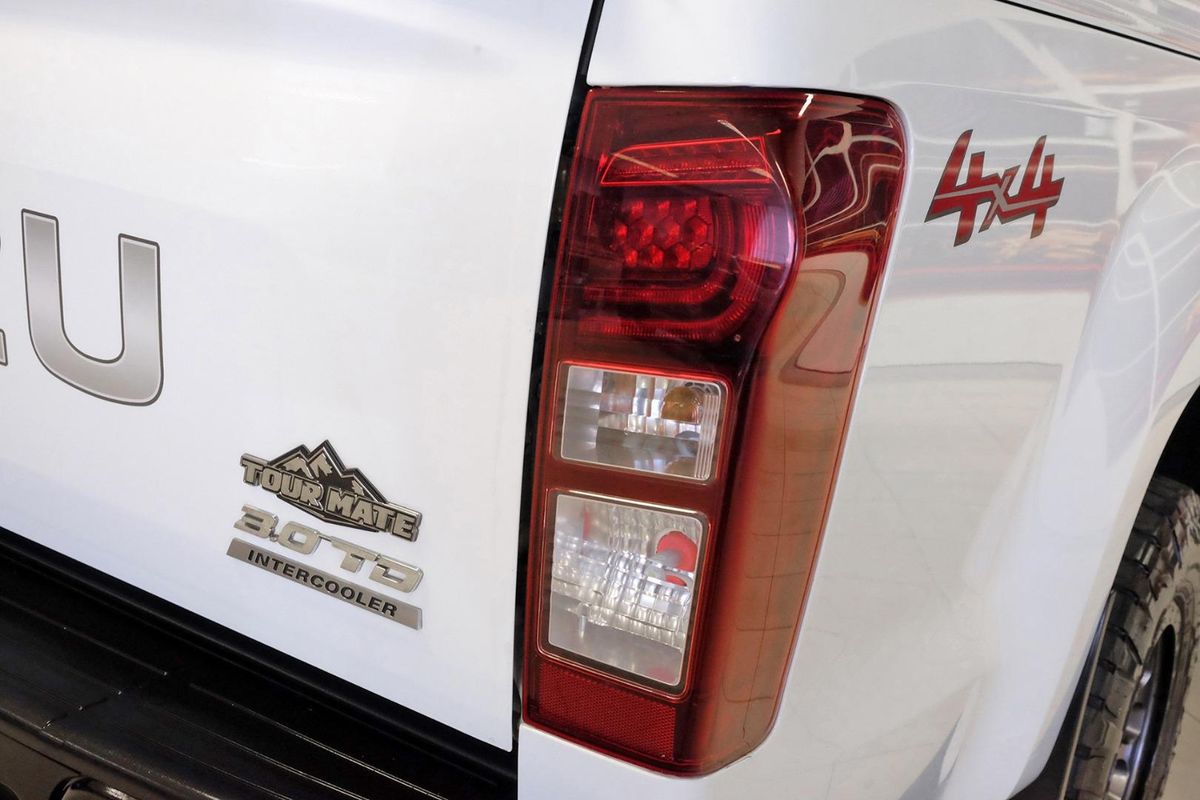 2020 Isuzu D-MAX LS-M 4X4 image 18