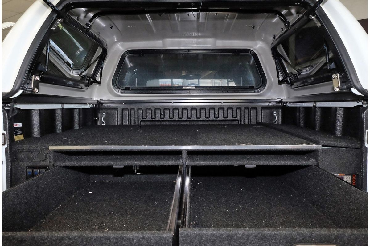 2020 Isuzu D-MAX LS-M 4X4 image 23
