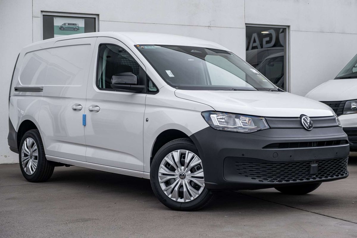 2026 Volkswagen Caddy TDI320 5