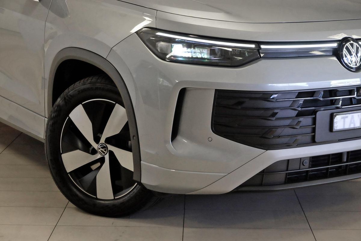 2025 Volkswagen Tayron 150TSI Life R4 image 6