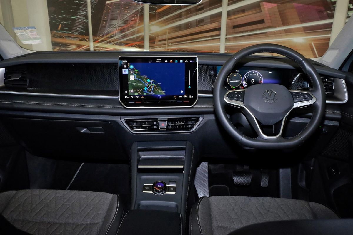 2025 Volkswagen Tayron 150TSI Life R4 image 8