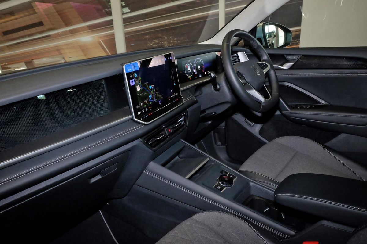 2025 Volkswagen Tayron 150TSI Life R4 image 9
