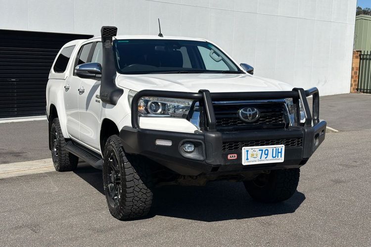 2020 Toyota Hilux SR5 GUN126R 4X4