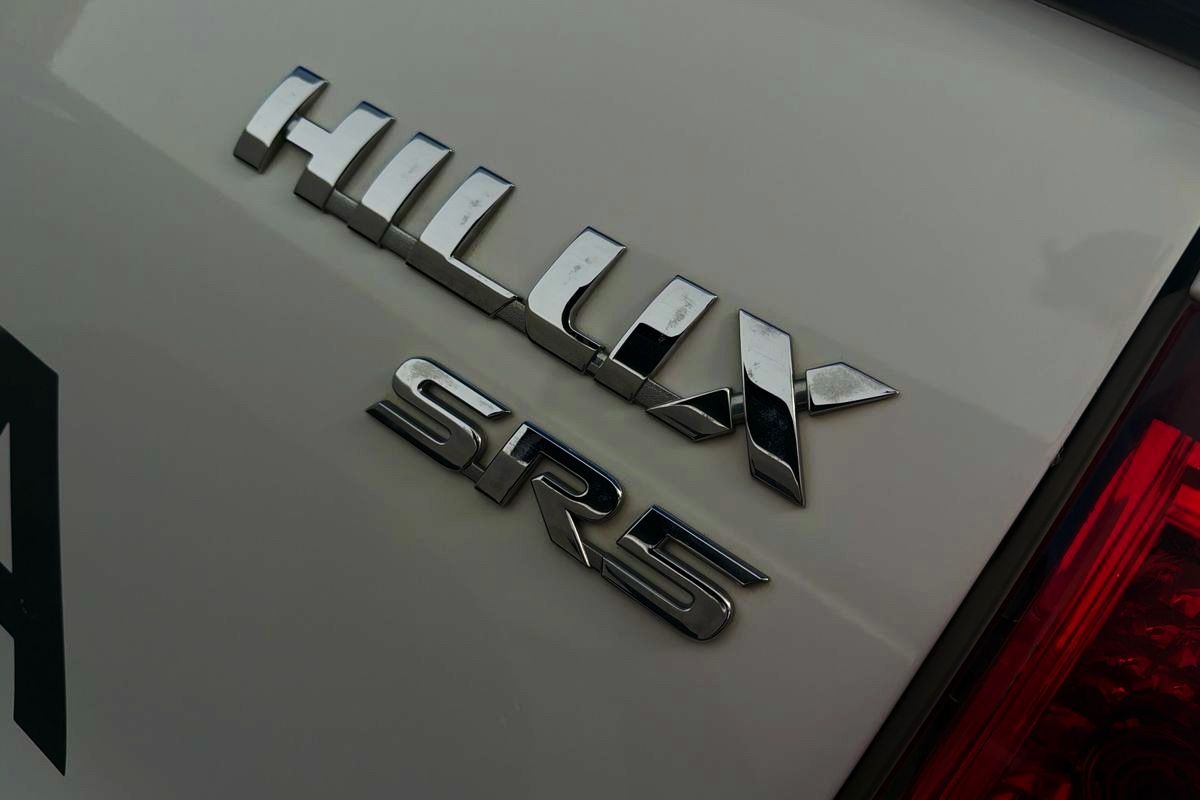 2020 Toyota Hilux SR5 GUN126R 4X4