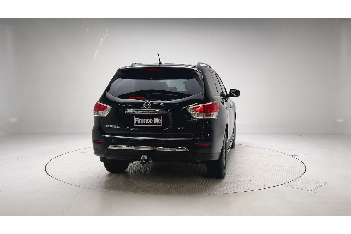 2016 Nissan Pathfinder ST R52