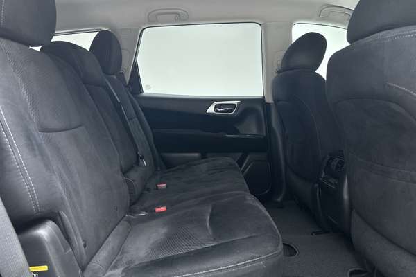 2016 Nissan Pathfinder ST R52 thumb-11
