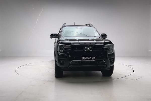 2025 Ford Ranger PHEV Stormtrak 4X4 2.3L thumb-4