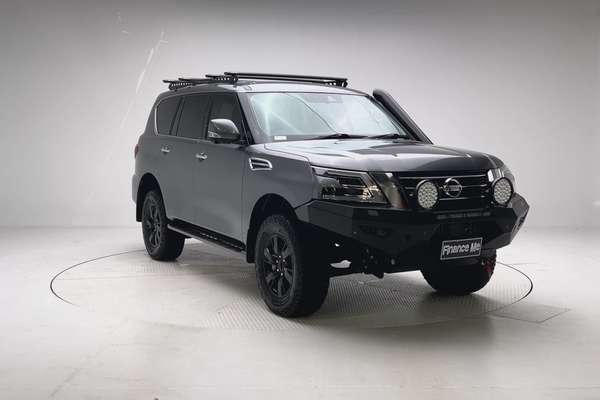 2021 Nissan Patrol Ti Y62 thumb-4