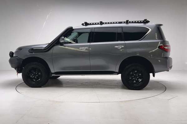 2021 Nissan Patrol Ti Y62 thumb-7