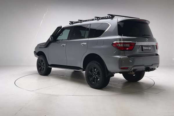 2021 Nissan Patrol Ti Y62 thumb-8