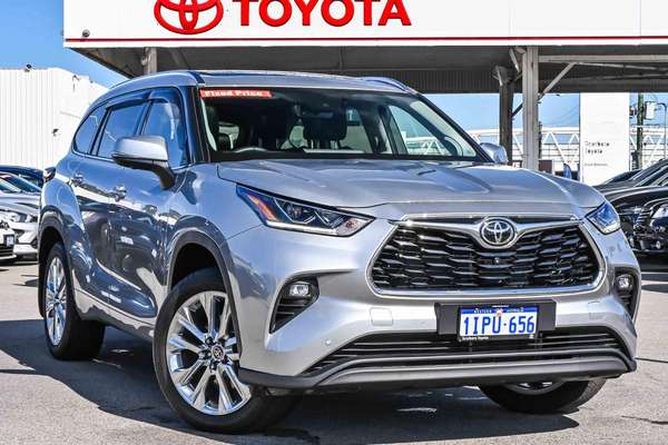 2025 Toyota Kluger Grande AXUH78R