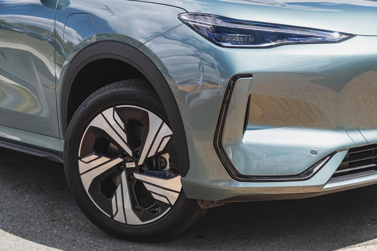 2026 Geely EX5 Inspire Extended Range E245
