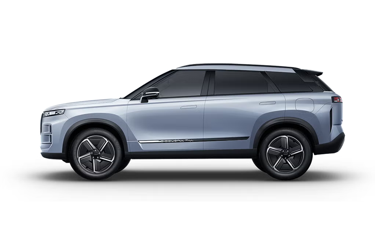 2026 OMODA JAECOO J7 SHS-P Summit