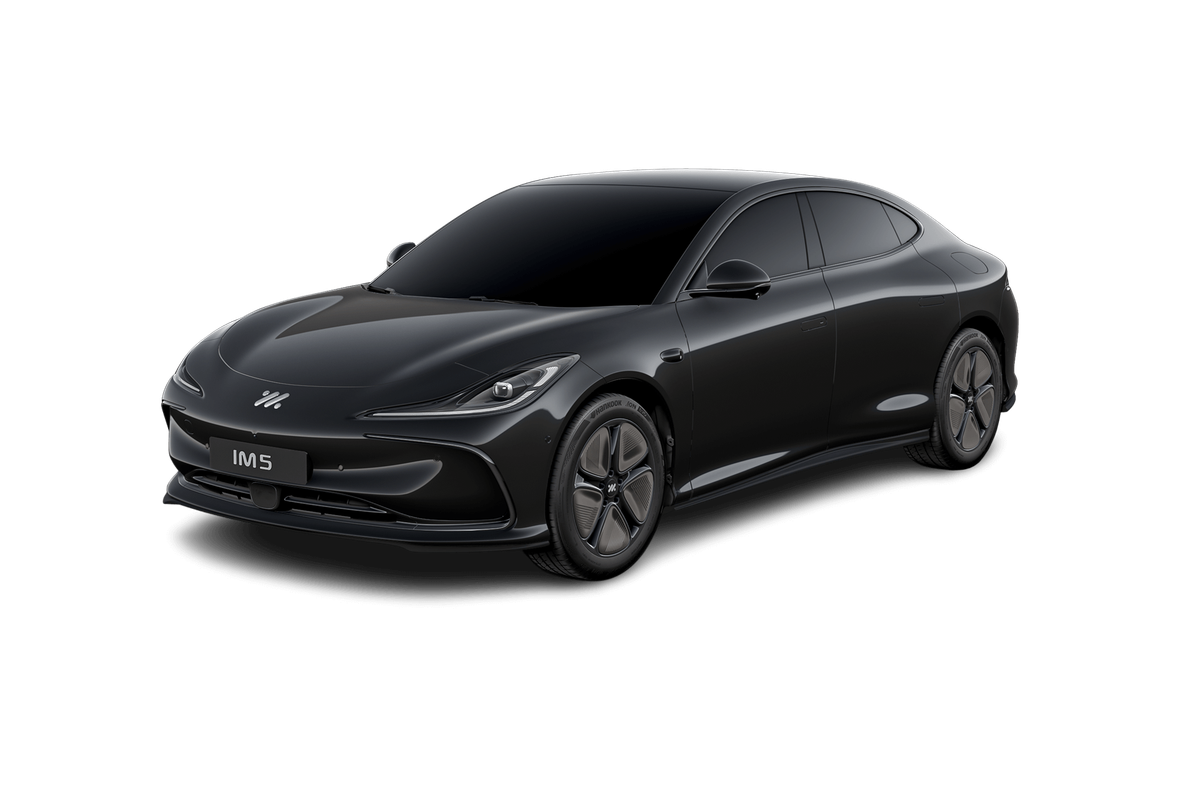 2026 MG IM5