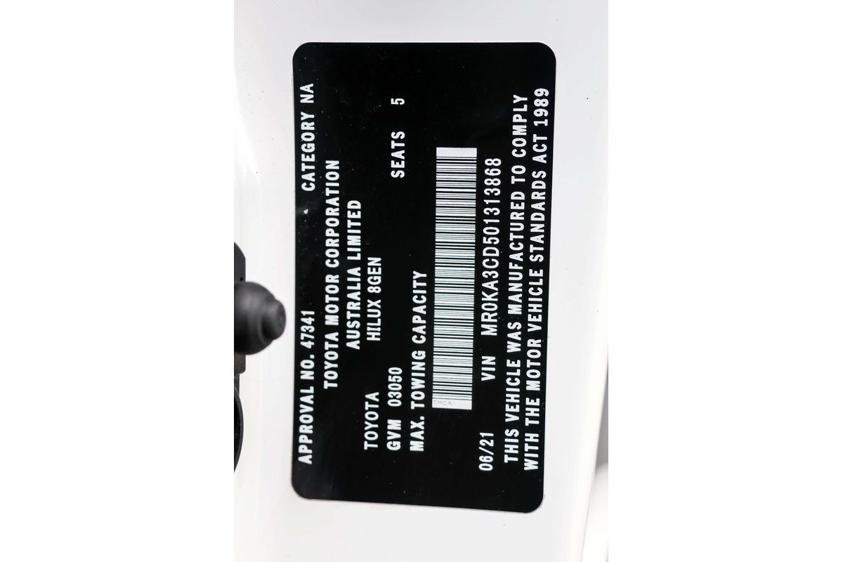 2021 Toyota Hilux SR GUN126R 4X4 image 18
