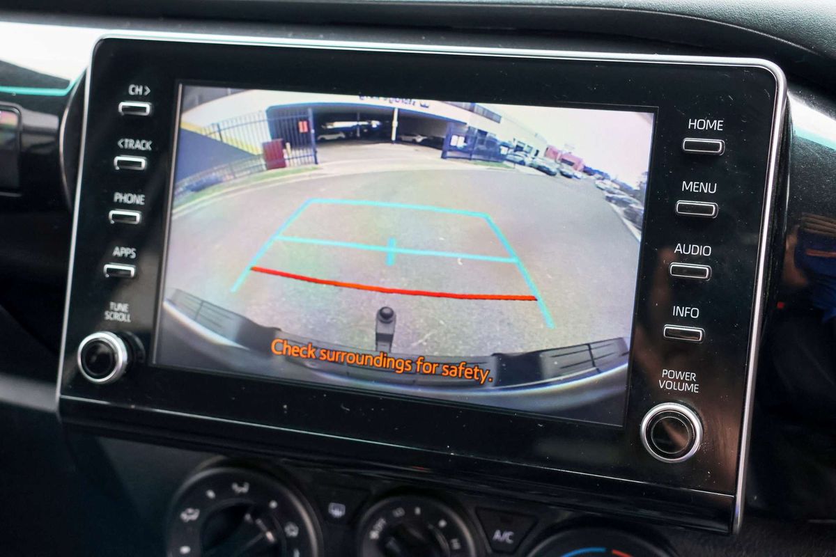 2021 Toyota Hilux SR GUN126R 4X4 image 25