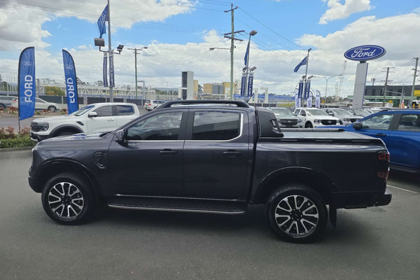 2026 Ford Ranger Platinum 4X4 3.0L thumb-4