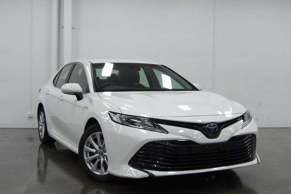 2020 Toyota Camry Ascent AXVH71R