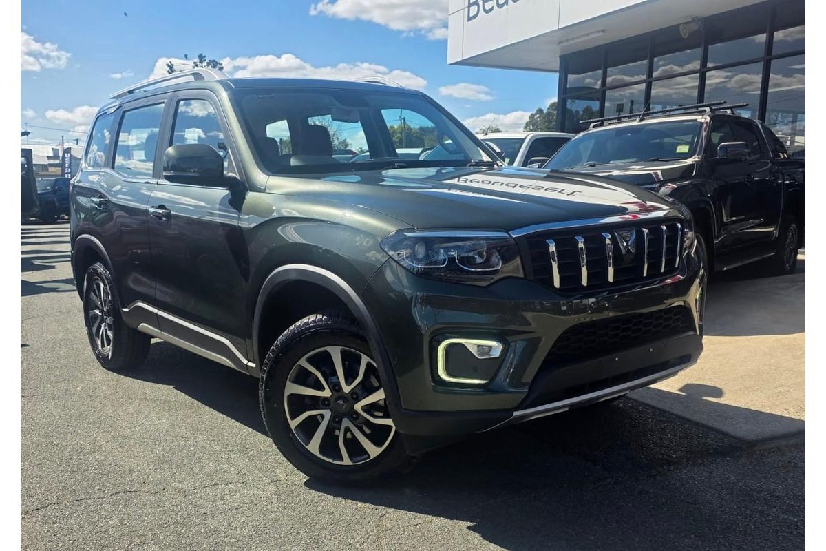 2023 Mahindra Scorpio Z8L