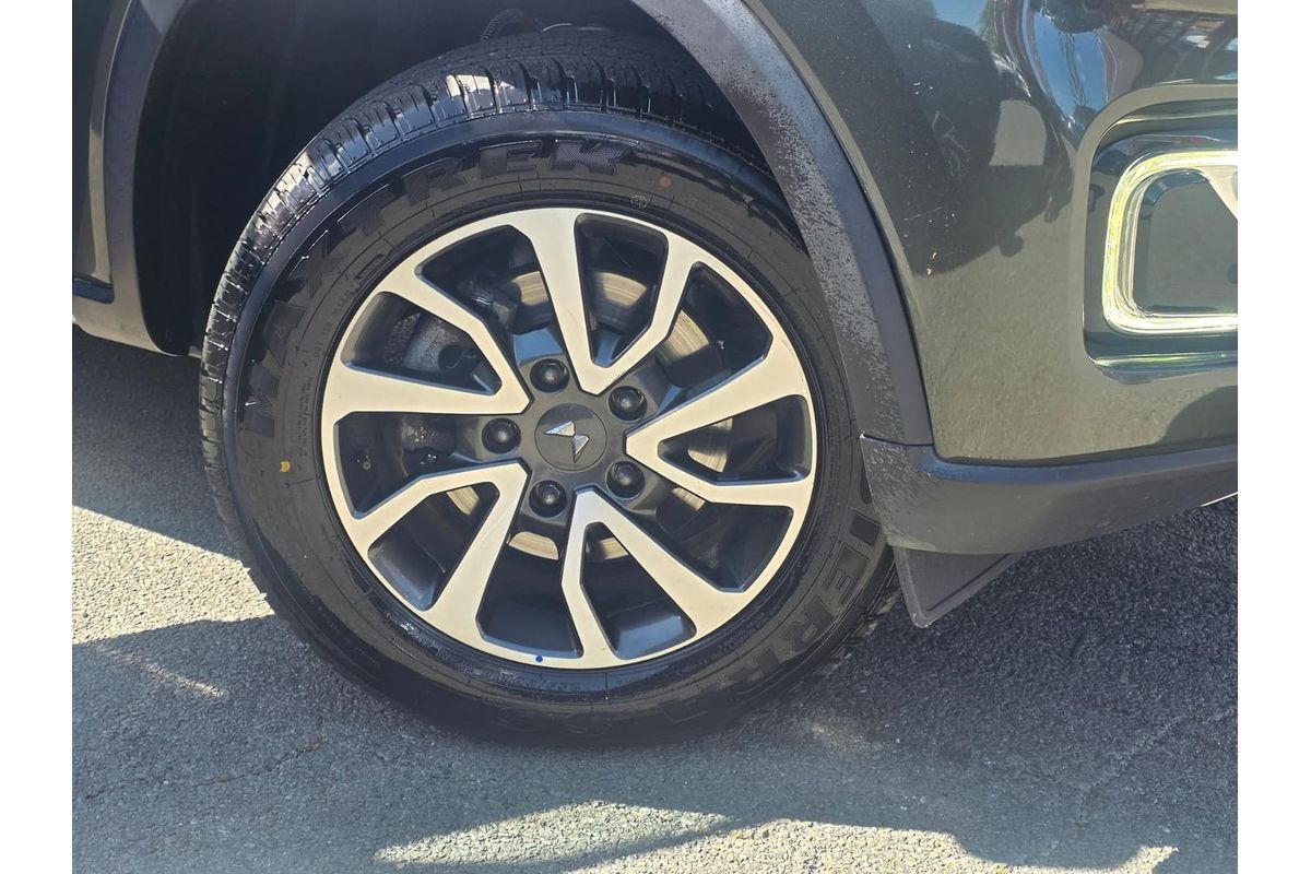 2023 Mahindra Scorpio Z8L