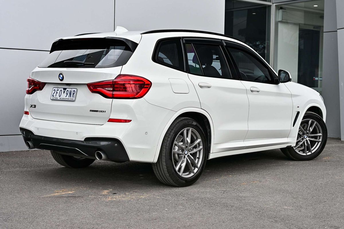 2020 BMW X3 sDrive20i G01